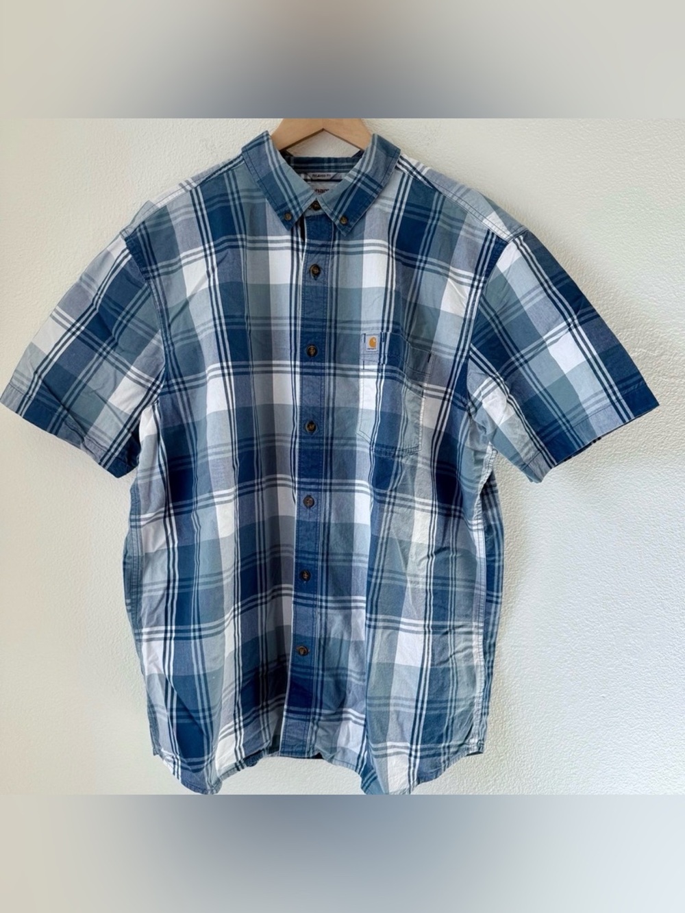 Carhartt Men’s XL Blue Plaid Short Sleeve Button Up Shirt Plaid Workwear Relaxed